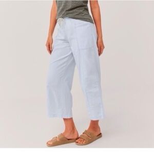 PACT Wide Leg Ankle Sailor Pants light washed chambray L